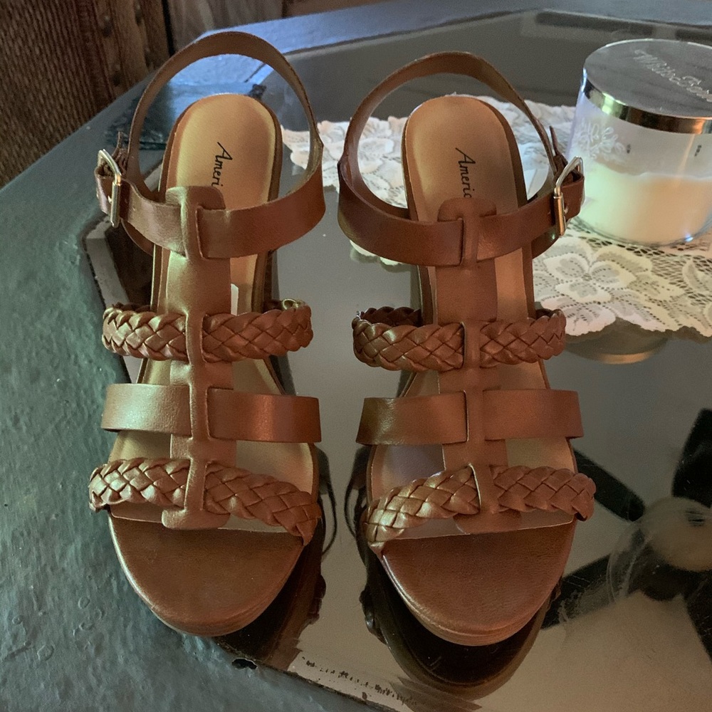 Light brown sandal